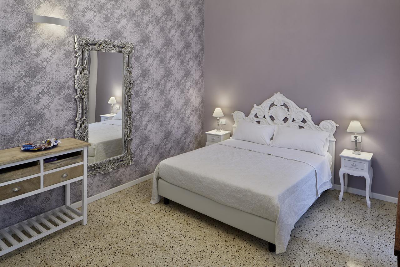 Yard 19 Bed & Breakfast Равена Екстериор снимка