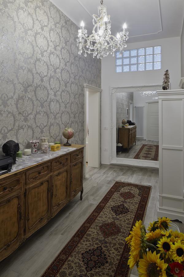 Yard 19 Bed & Breakfast Равена Екстериор снимка